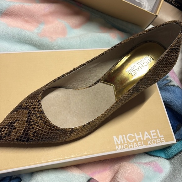 Michael Kors Brown Snakeskin Women's Heels - Picture 3 of 7